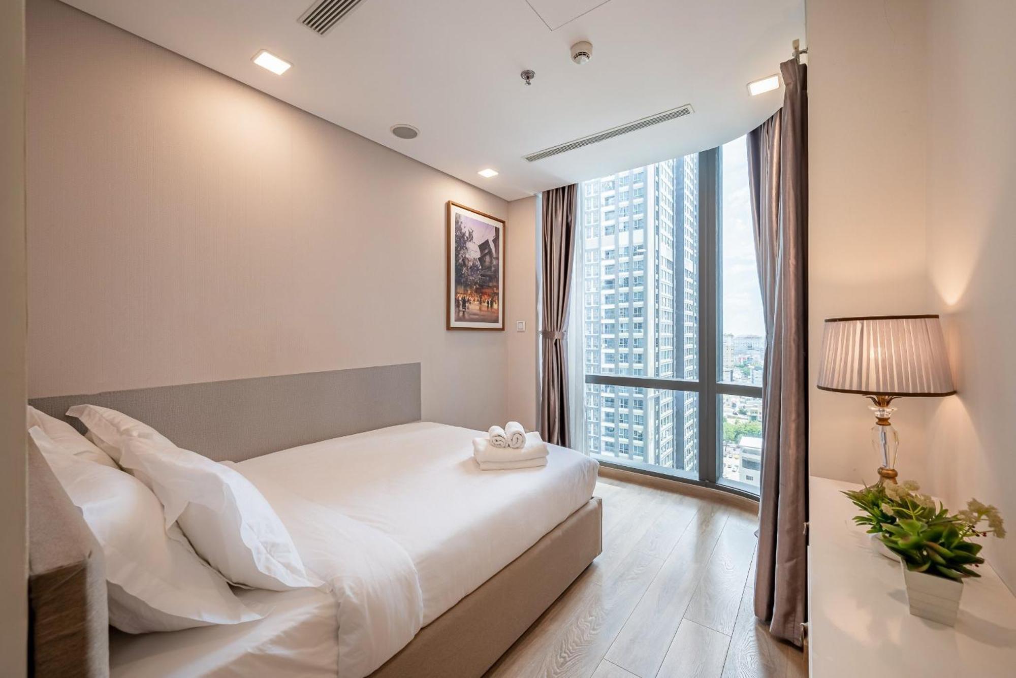 Urban Heights Rentals Landmark 81 Ho Şi Min Dış mekan fotoğraf